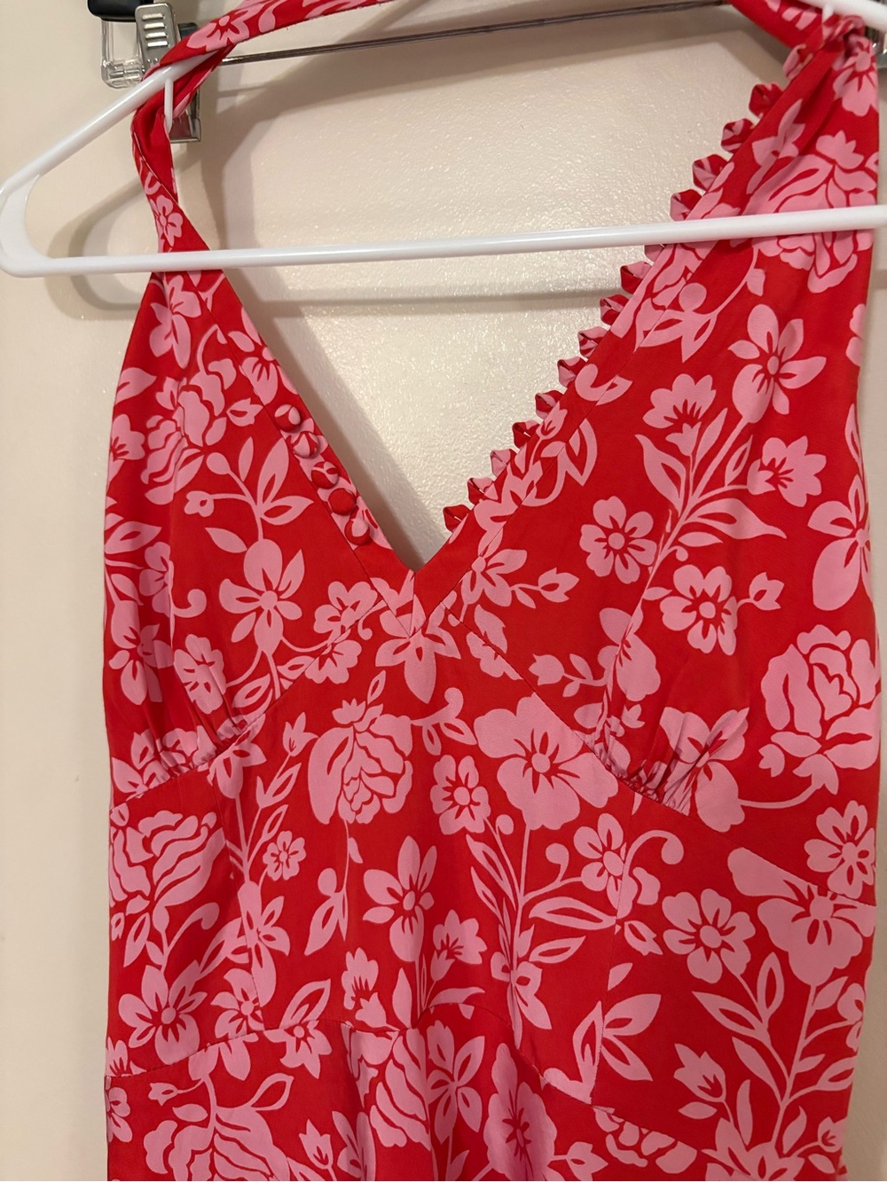 Laundry By Shelli Segal Red and Pink Floral Halter Jumpsuit - Picture 2 of 8